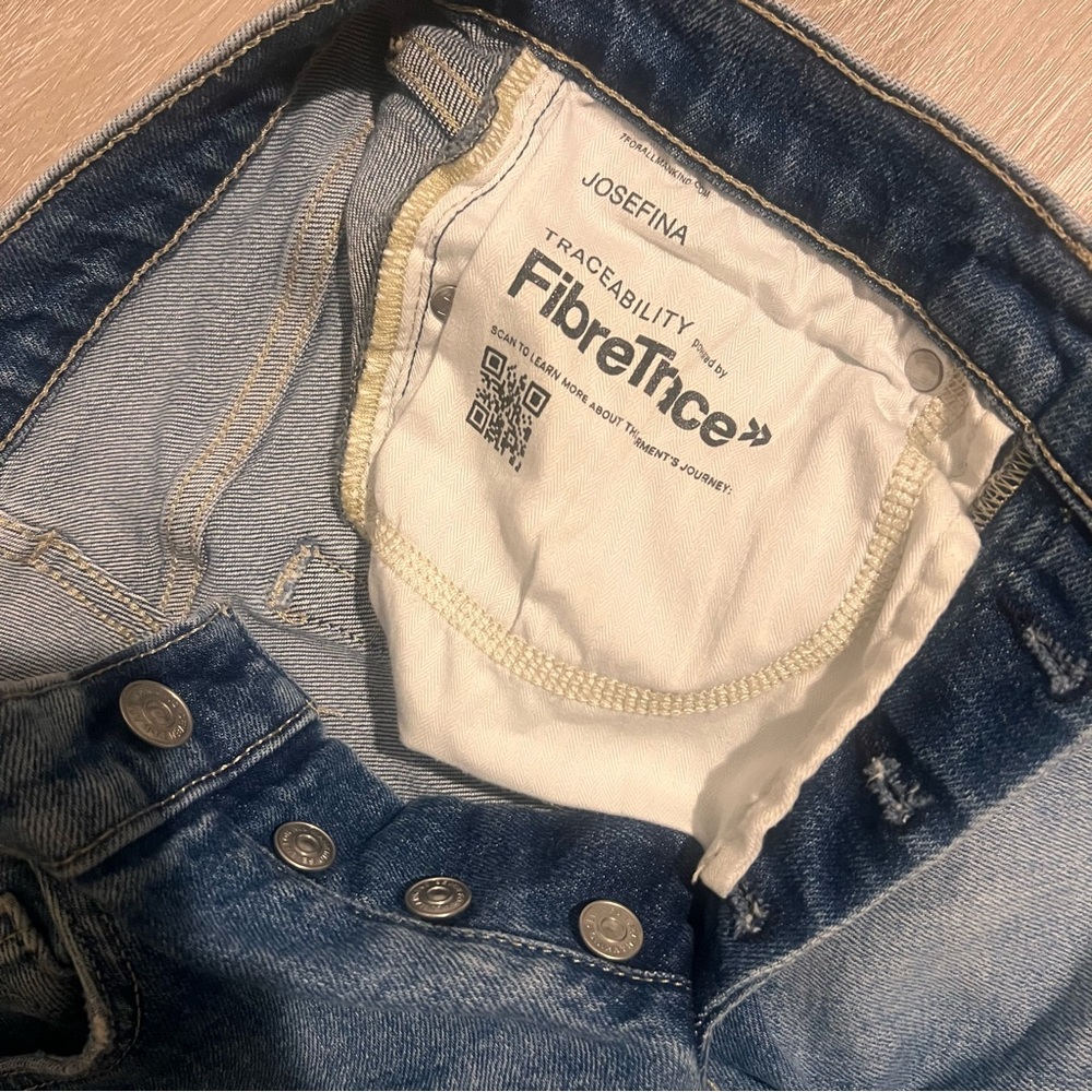 7 For All Mankind Blue Classic Denim Jeans - Picture 6 of 6